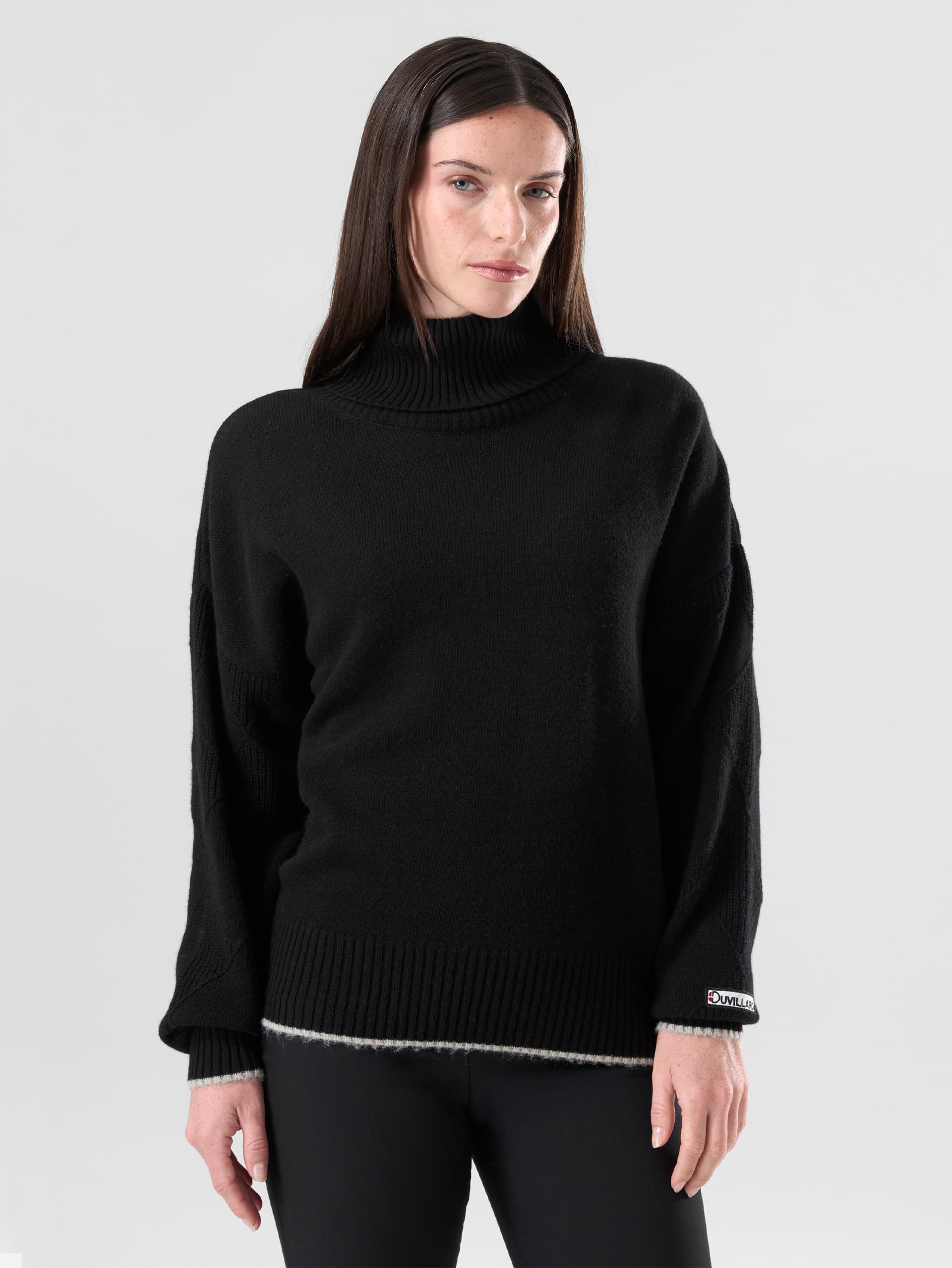 PEPINA Women's Turtleneck - BLACK